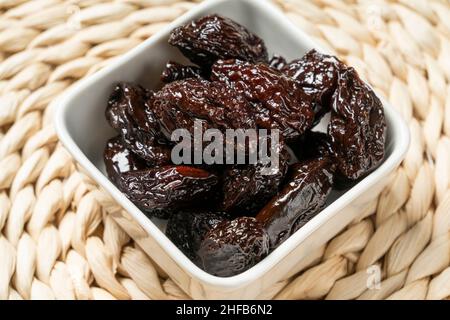 Eine Menge getrocknete Pflaumen Sammlung Stockfoto