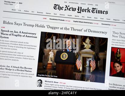 Computerfoto der Titelseite der New York Times vom 6. Januar 2021, die über den Jahrestag des Angriffs auf das US-Kapitol im Jahr 2021 berichtet. Stockfoto