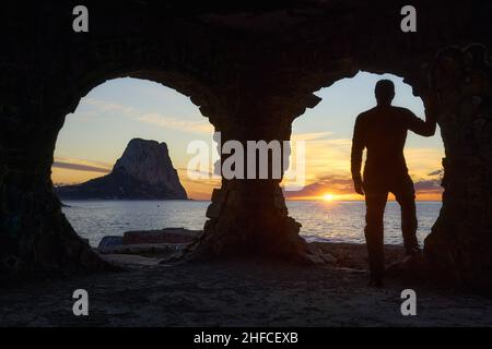 Sonnenaufgang am Bach Manzanera (Calpe - Alicante - Spanien) Stockfoto