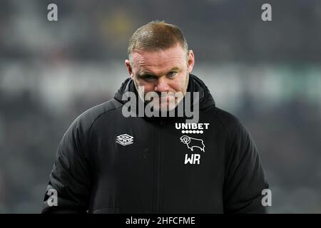 DERBY, GROSSBRITANNIEN. JAN 15th Wayne Rooney, Manager von Derby County während des Sky Bet Championship-Spiels zwischen Derby County und Sheffield United im Pride Park, Derby am Samstag, 15th. Januar 2022. (Kredit: Jon Hobley | MI News) Kredit: MI Nachrichten & Sport /Alamy Live News Stockfoto