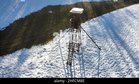 Jäger hoher Sitz Wildlife Oberservation Point Stockfoto