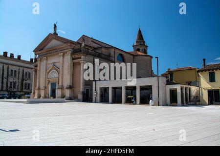 Peschiera del Garda ist eine Stadt und Gemeinde in der Provinz Verona, in Venetien, Italien. Stockfoto