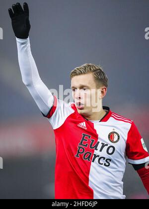 ROTTERDAM, NIEDERLANDE - 15. JANUAR: Marcus Holmgren Pedersen von Feyenoord Rotterdam reagiert während des niederländischen Eredivisie-Spiels zwischen Feyenoord und Vitesse am 15. Januar 2022 im Stadion Feijenoord in Rotterdam, Niederlande (Foto: Geert van Erven/Orange Picts) Stockfoto