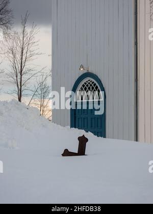 Die Kafjord-Kirche ist eine Pfarrkirche der Norwegischen Kirche in der Gemeinde Alta im Kreis Troms Og Finnmark, Norwegen, und befindet sich im Dorf Kafj Stockfoto