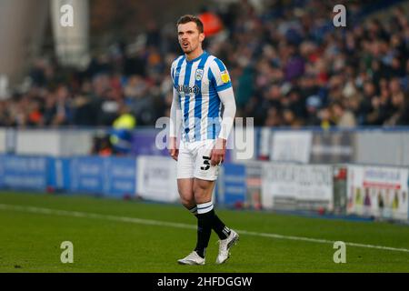 Huddersfield, Großbritannien. 15th Januar 2022. Harry Toffolo #3 von Huddersfield Town in Huddersfield, Vereinigtes Königreich am 1/15/2022. (Foto von Ben Early/News Images/Sipa USA) Quelle: SIPA USA/Alamy Live News Stockfoto