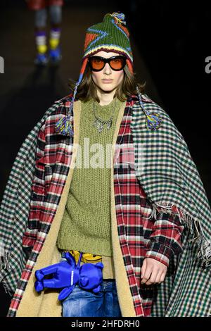 DSQUARED2 Herbst/Winter 2022-23 Start- und Landebahn während der Milan Fashion Week Herrenmode, 2022. Januar - Mailand, Italien 14/01/2022 Stockfoto