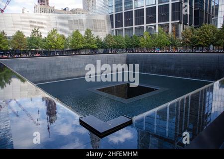 180 Greenwich St, New York, NY 10007, USA, September 26, 2019: World Trade Center Memorial Stockfoto