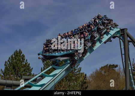 Alton Towers, wo die Magie nie endet, Bilder von höchster Qualität des besten Themenparks und der besten Achterbahnen Großbritanniens Stockfoto