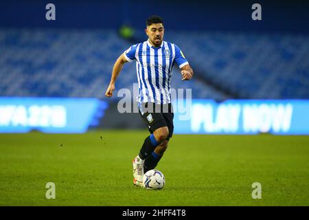 Hillsborough, Sheffield, England -15th Januar 2022 Massimo Luongo (21) von Sheffield Mittwoch - während des Spiels Sheffield Mittwoch gegen Plymouth Argyle, Sky Bet League One, 2021/22, Hillsborough, Sheffield, England - 15th Januar 2022 Kredit: Arthur Haigh/WhiteRoseFotos/Alamy Live News Stockfoto