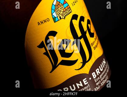 Leffe Brune Belgian Abbey Bierflaschenetikett Nahaufnahme Detail Stockfoto