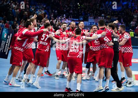 Szeged, Ungarn, 15th. Januar 2022. Die Spieler Kroatiens feiern den Sieg beim EHF-EM-Spiel Men 2022 zwischen Kroatien und Serbien in Szeged, Ungarn. 15. Januar 2022. Kredit: Nikola Krstic/Alamy Stockfoto