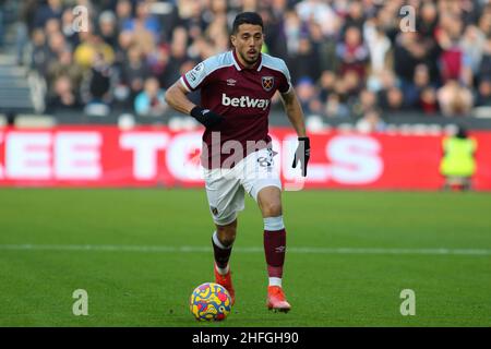 LONDON, Großbritannien JAN 16th Pablo Fornals von West Ham United während des Premier League-Spiels zwischen West Ham United und Leeds United am Sonntag, 16th. Januar 2022 im London Stadium, Stratford. (Kredit: Michael Driver | MI Nachrichten) Kredit: MI Nachrichten & Sport /Alamy Live Nachrichten Stockfoto