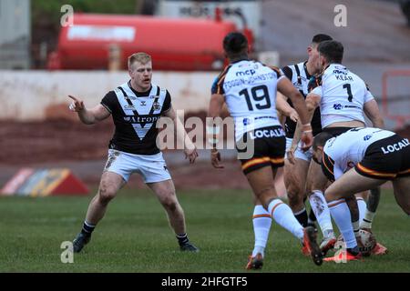 Bradford, Großbritannien. 16th Januar 2022. Brad Fash (17) von Hull FC während des Spiels in Bradford, Vereinigtes Königreich am 1/16/2022. (Foto von James Heaton/News Images/Sipa USA) Quelle: SIPA USA/Alamy Live News Stockfoto