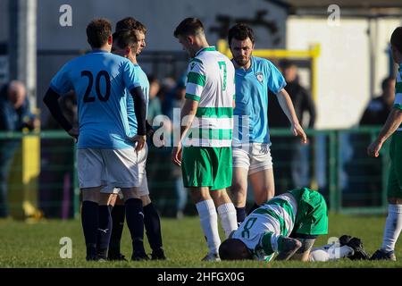 Das Spiel des FA National Sunday Cup zwischen Dock AFC und Campfield FC in der Prahbu Ventures Ltd. Arena von Camell Laird, Birkenhead, am Sonntag, den 16th. Januar 202 Stockfoto