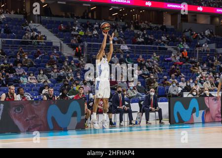 Madrid, Madrid, Spanien. 16th Januar 2022. Nigel Williams-Goss beim Real Madrid Sieg über Casademont Zaragoza 94 - 69 in der Liga Endesa reguläre Saison (Tag 18) gefeiert in Madrid (Spanien) im Wizink Center. Januar 16th 2022. (Bild: © Juan Carlos GarcÃ-A Mate/Pacific Press via ZUMA Press Wire) Stockfoto