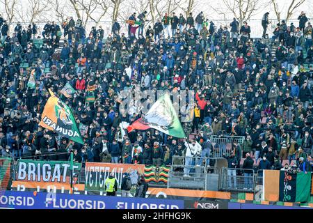 Venedig, Italien. 16th Januar 2022. Venezia Unterstützer während des FC Venezia gegen den FC Empoli, italienisches Fußballspiel Serie A in Venedig, Italien, Januar 16 2022 Quelle: Independent Photo Agency/Alamy Live News Stockfoto