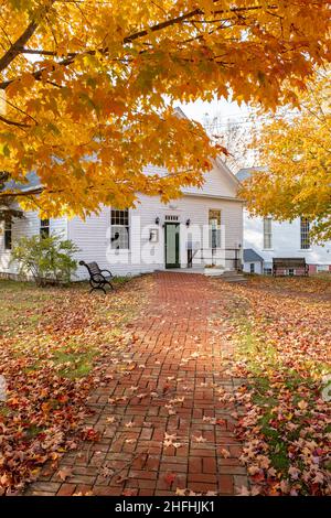 Die Stadtbüros befinden sich in der gemeinsamen Stadt in New Salem, MA Stockfoto