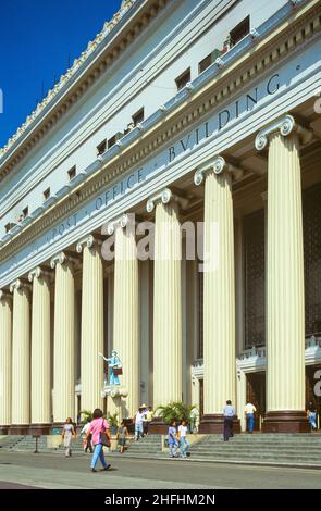 Das Manila Central Post Office, oft auch Post Office Building genannt, ist das Hauptpostamt von Manila und dient auch als Heimat der Philippines Postal Corporation. Es liegt an der Frontage des Flusses Pasig in Manila. Seine offizielle Adresse ist Liwasang Bonifacio, Manila 1000, Luzon Island, Philippinen. Stockfoto