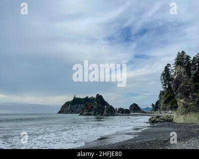 Ruby Beach ist der nördlichste der südlichen Strände im Küstenabschnitt des Olympic National Park im US-Bundesstaat Washington. Es befindet sich Stockfoto