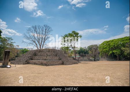 Copán ist eine archäologische Stätte der Maya-Zivilisation im Copán-Departement im Westen von Honduras, nicht weit von der Grenze zu Guatemala entfernt. Stockfoto