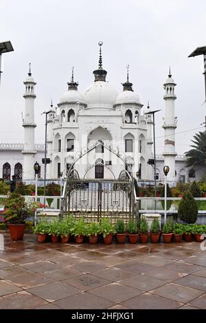 Taj Mahal Replik, Grab der Prinzessin Asiya Begum, Tochter von König Mohammad Ali Shah Bahadur in Chota Imambara, Husainabad, Tahseen Ganj, Lucknow, Utta Stockfoto