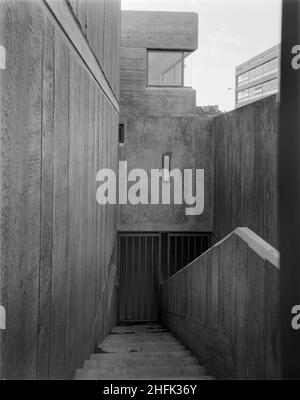 Minories Car Park, 1 Shorter Street, City of London, 29/09/1969. Die Treppe hinunter zum Keller des Stadtingenieur-Highways-Depots, das als Teil des Vertrags für den Minories Car Park errichtet wurde. Stockfoto