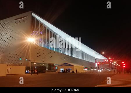 Peking, Peking, China. 17th Januar 2022. Am 16. Januar 2022 befindet sich das wichtigste Medienzentrum der Winter-Paralympischen Winterspiele am Olympischen Fluss in Peking im Westen des Olympiaparks. (Bild: © SIPA Asia via ZUMA Press Wire) Stockfoto