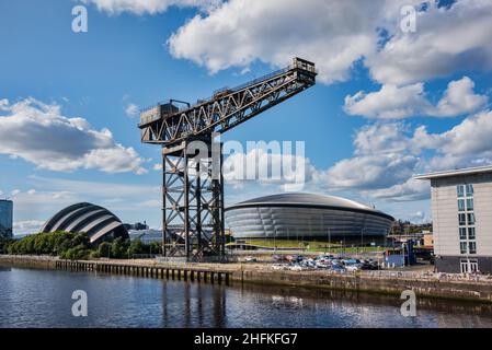 Finnieston Crane and Scottish Event Campus, River Clyde, Glasgow, Schottland Stockfoto