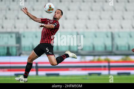 LaPresse - Spada 12. Juni 2020 Turin ( Italien ) Sport Soccer A.C. Mailand- Saison 2019-2020 - Italienischer Pokal , Halbfinale - Juventus vs AC Mailand ( Allianz Stadium ) im Bild: Giacomo Bonaventura Stockfoto