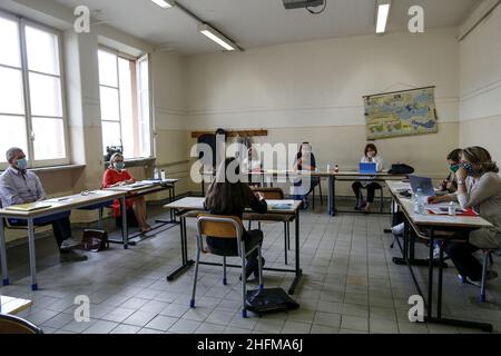 Cecilia Fabiano/LaPresse Juni 17 , 2020 Rome (Italy) News Abschlussprüfungen in Covid Zeit im Bild : Prüfungen im Klassenzimmer der Tacito High School Stockfoto