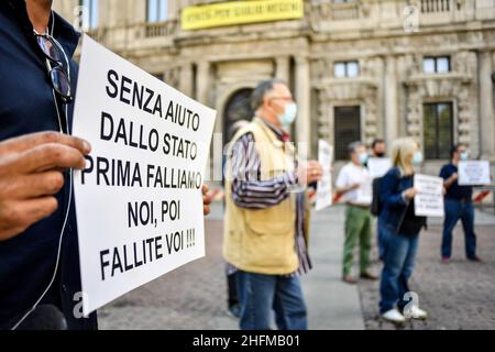 Claudio Furlan - LaPresse 17 June 2020 Milano (Italien) News Gastronomen und Restaurantbesitzer protestieren für die Wirtschaftskrise in der Gemeinde Mailand Stockfoto