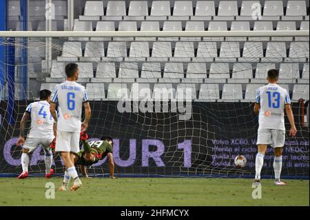 Massimo Paolone/LaPresse 23. Juni 2020 Ferrara, Italien Sportfußball Spal vs Cagliari - Italienische Fußballmeisterschaft League A Tim 2019/2020 - Stadion Paolo Mazza im Bild: Giovanni Simeone (Cagliari Calcio) Tor 0-1 Stockfoto