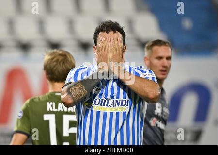 Massimo Paolone/LaPresse 23. Juni 2020 Ferrara, Italien Sportfußball Spal vs Cagliari - Italienische Fußballmeisterschaft League A Tim 2019/2020 - Stadion Paolo Mazza auf dem Bild: Andrea Petagna (Spal) ist verzweifelt Stockfoto