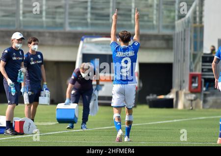 Gianluca Checchi/LaPresse 27 06 2020 Brescia (Italia) Sport Soccer Brescia vs Genua - Italienische Fußball-Liga A 2019/2020 - Stadio Mario Rigamonti im Bild: Feiern Sie nach dem Tor Donnarumma Alfredo Stockfoto