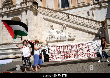 Mauro Scrobogna /LaPresse June 27, 2020&#xa0; Rom, Italien Nachrichten Palästina-Solidaritätsdemonstration im Bild: Moment des Protests gegen die Politik der Annexion palästinensischer Gebiete durch den Staat Israel Stockfoto