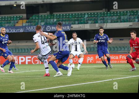 LaPresse -Garbuio Paola Juli 01 ,2020 Verona- (Italien) Sport Soccer Hellas Verona vs Parma Italienische Fußballmeisterschaft League A Tim 2019/2020 - Bentegodi Stadium im Bild: Kulusevski dejans Tor 0-1 Stockfoto