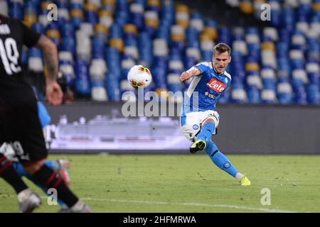 Cafaro/LaPresse 12. Juli 2020 Neapel, Italien Sportfußball Neapel vs. Mailand - Italienische Fußballmeisterschaft League A Tim 2019/2020 - San Paolo Stadion. Im Bild: Arkadiusz Milik (SSC Napoli). Stockfoto