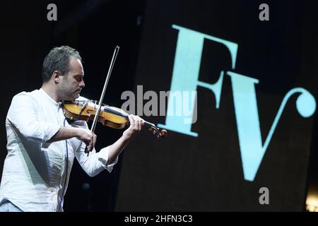 LaPresse - Fabio Ferrari 24. Juli 2020 Cagliari, Italien Unterhaltung am zweiten Abend "Filming Italy Sardegna Festival" - Ausgabe 3rd. Im Bild: Abendshow im al Forte Village di Santa Margherita di Pula Stockfoto