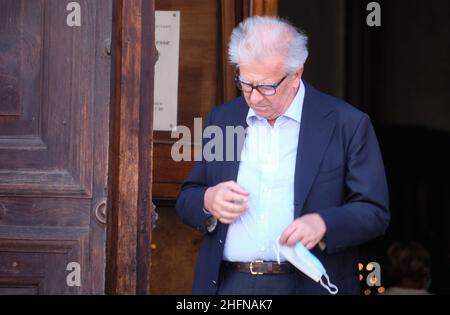 Mauro Scrobogna /LaPresse 07. August 2020&#xa0; Rom, Italien Nachrichten Beerdigung Sergio Zavoli auf dem Foto: Kirche San Salvatore in Lauro, Trauerfeier des Senators und Rai-Journalisten Sergio Zavoli, Luigi Zanda PD Stockfoto