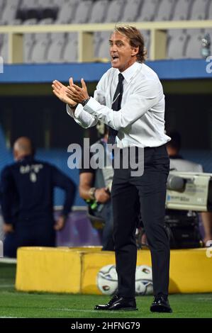 Massimo Paolone/LaPresse 4. September 2020 Florenz, Italien Sportfußball Italia vs. Bosnien und Erzegovina - Nations League - Stadion "Artemio Franchi" im Bild: Roberto Mancini (Italia) ruft seinen Spielern Anweisungen zu Stockfoto