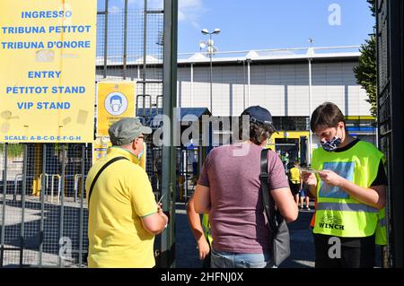 Massimo Paolone/LaPresse 6. September 2020 Parma, Italien Sportfußball Parma vs Empoli - Trainingslager vor der Saison - Freundschaftsspiel - stadio "Ennio Tardini" im Bild: Der Eingang der Fans zum Stadion Stockfoto