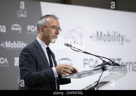 LaPresse/Andrea Alfano 14. September 2020 Turin (Italien) Automotive FCA Vehicle-to-Grid im Bild: Pietro Gorlier COO FCA Stockfoto