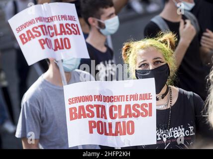 Roberto Monaldo / LaPresse 25-09-2020 Rom (Italien) Demonstration der Schüler für die Sicherheit und Reform des Schulsystems im Bild Ein Moment der Demonstration Stockfoto