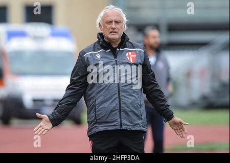 Foto Claudio Martinelli/LaPresse 27 settembre 2020 - Padova - Italia Sport calcio Padova vs Imolese Calcio 1919 - Campionato di calcio Serie C 2020/2021 Girone B - Stadio &#x201C;Euganeo&#x201D;Nella foto: Mandorlini, allenatore PadovaFoto Claudio Martinelli/LaPresse 27th. September 2020 Padova Italien Fußball Calcio Padova vs Imolese Calcio 1919 - Italienische Fußballmeisterschaft Liga C - Pool B - 2020/2021 - &#x201C;Euganeo&#x201D; Stadion. Im Bild: Mandorlini padova &#X2019;s Cheftrainer Stockfoto