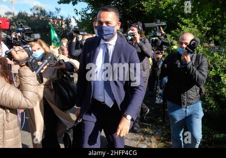 Mauro Scrobogna /LaPresse September 28, 2020&#xa0; Rom, Italien Politik M5S Ministertreffen auf dem Foto: Die Ankunft im Bauernhaus Cobragor vor den Toren Roms, Luigi Di Maio Außenminister Stockfoto