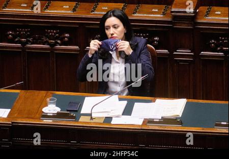 Mauro Scrobogna /LaPresse 30. September 2020&#xa0; Rom, Italien Politische Abgeordnetenkammer - Fragestunde auf dem Foto: Auf dem Foto: Lucia Azzolina, Bildungsministerin Stockfoto