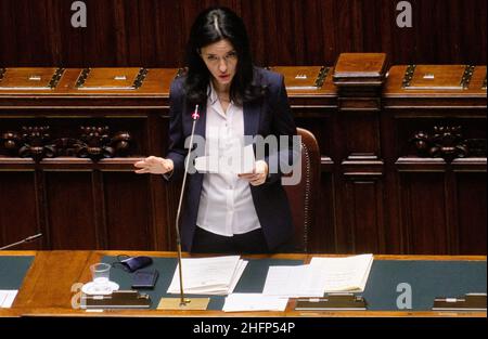 Mauro Scrobogna /LaPresse 30. September 2020&#xa0; Rom, Italien Politische Abgeordnetenkammer - Fragestunde auf dem Foto: Auf dem Foto: Lucia Azzolina, Bildungsministerin Stockfoto