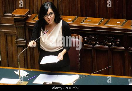 Mauro Scrobogna /LaPresse 30. September 2020&#xa0; Rom, Italien Politische Abgeordnetenkammer - Fragestunde auf dem Foto: Fabiana Dadone, Ministerin für öffentliche Verwaltung Stockfoto