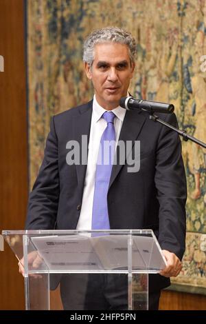 Foto Fabrizio Corragetti/LaPresse 01 ottobre 2020 Roma , Italia Sport Cicismo Rai Viale Mazzini - Sala degli Arazzi Presentazione del palinsesto Rai per il Giro d'Italia Nella foto: Marcello Foa &#X2013;&#xa0;Presidente RaiPhoto Fabrizio Corragetti/LaPresse 01. oktober 2020 Rom , Italien Sport RadsportRai TV präsentiert den Programmplan des Senders für die Ausgabe des Giro d&#X2019;Italia 2020. Stockfoto