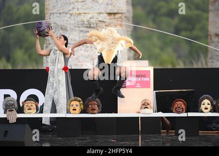 Fabio Ferrari/LaPresse 01. Oktober 2020 Segesta, Palermo (Italien) Sport Cycling Giro d'Italia 2020 - Ausgabe 103th - Teampräsentation im Bild: Während der Präsentation Stockfoto